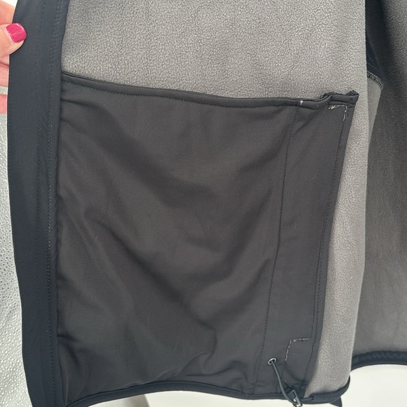 Duluth Trading Co mens Black Hills Softshell Work Jacket Size 3XL - Picture 6 of 6